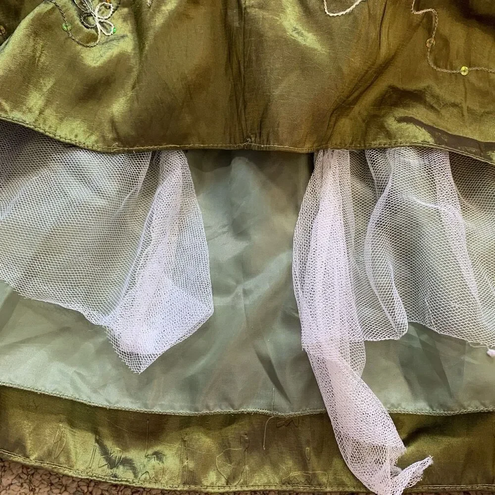 Sweet Pea & Lilli Dress‎ Green Cream Embroidered Floral Design Cream Sash